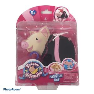 Teacup Piggies Fashion Set 2009 2010